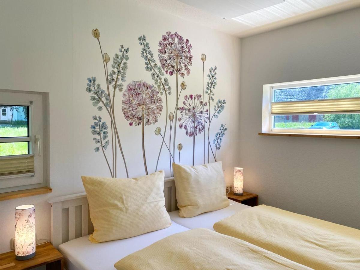 Hofgut Bisdamitz - Ferienhaus "Knoff" Eksteriør billede