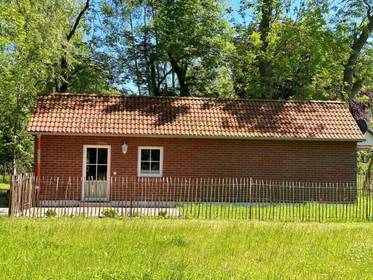 Hofgut Bisdamitz - Ferienhaus "Knoff" Eksteriør billede